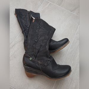 GUC El Naturalista Boots